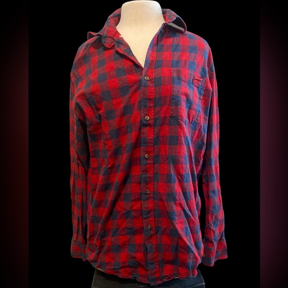 FADED GLORY   B U T T O N   U P-   Red & Blue check